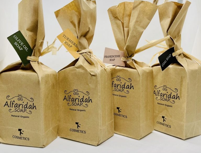 صابونة الفريدة أربعة انواع فحم و لبان دكر و زيت زيتون و كركم